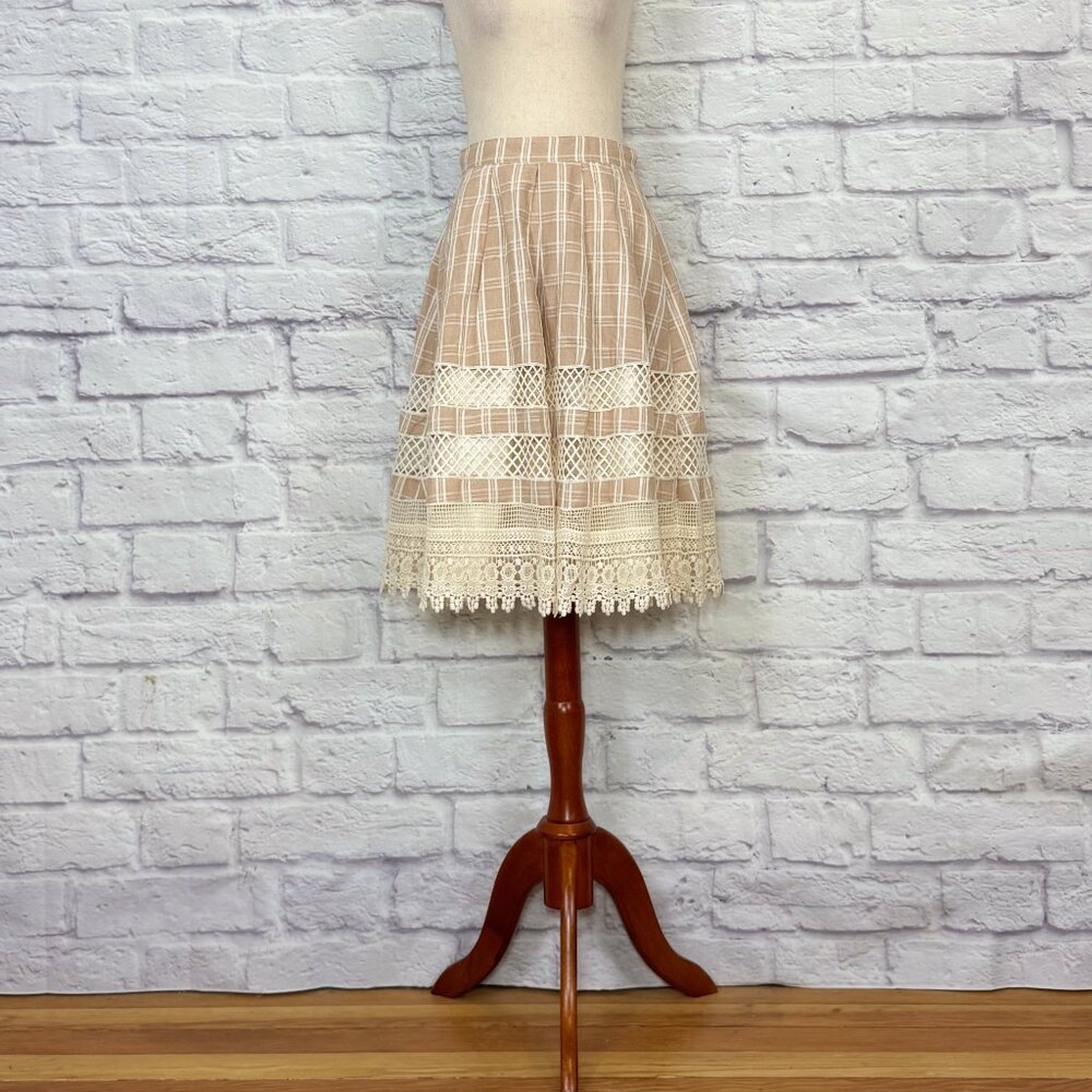 Ryu Cream & Rose Beige Plaid Crochet A-Line Skirt